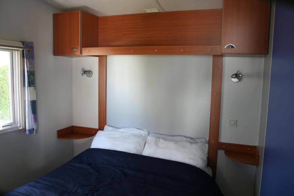 Camping De La Baie Hotel La Trinité-sur-Mer Kamer foto